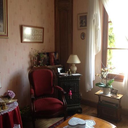 Chambres D'Hotes Des 3 Rois ヴェルダン・シュル・ムーズ エクステリア 写真