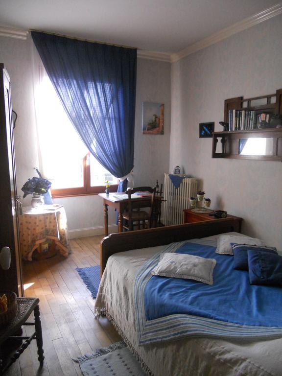 Chambres D'Hotes Des 3 Rois ヴェルダン・シュル・ムーズ 部屋 写真